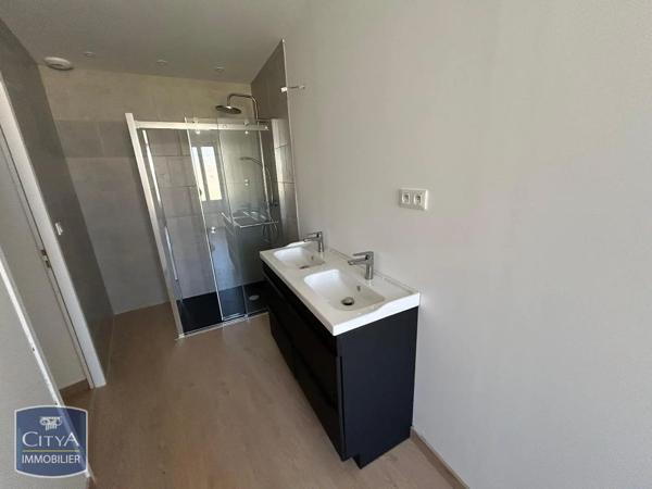Maison à louer 4 pièces 103.46m² Nersac (16440)