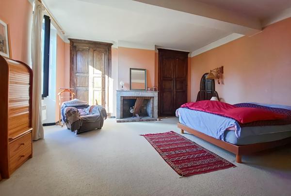 Tarascon (13150) Demeure de charme 230 m2 sur 1575 m2 de terrain