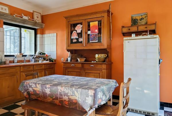 Tarascon (13150) Demeure de charme 230 m2 sur 1575 m2 de terrain