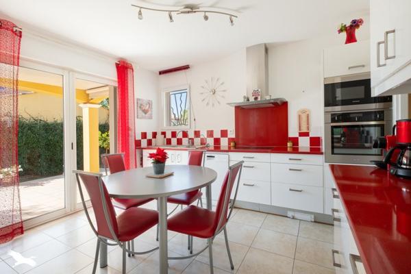 Maison à vendre |  Castries |  4 pièces | 125 m²