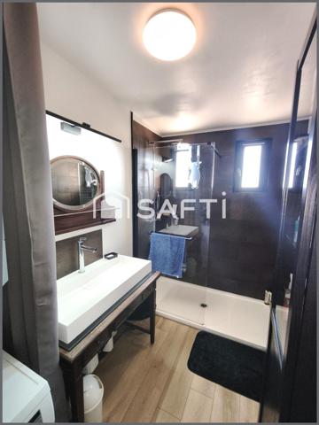 Grande villa fort potentiel