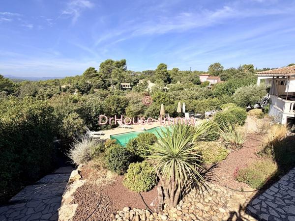 Maison à vendre 11 pièces de 210 m²