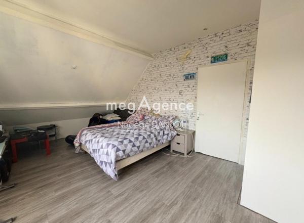 Maison à Condé-en-Normandie, 14110 - 7 pièces 120m²