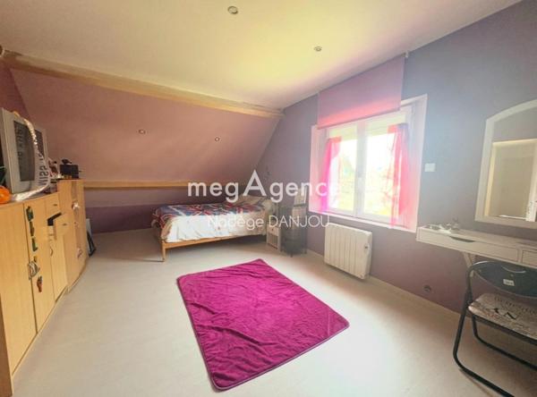 Maison à Condé-en-Normandie, 14110 - 7 pièces 120m²