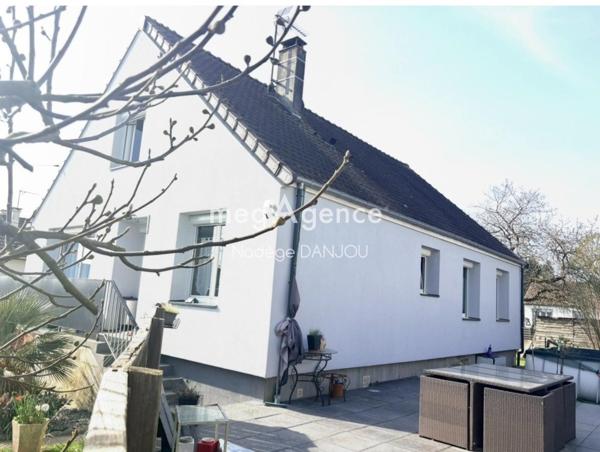 Maison à Condé-en-Normandie, 14110 - 7 pièces 120m²