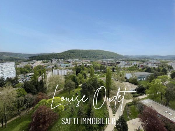 Appartement lumineux avec deux chambres à Planoise