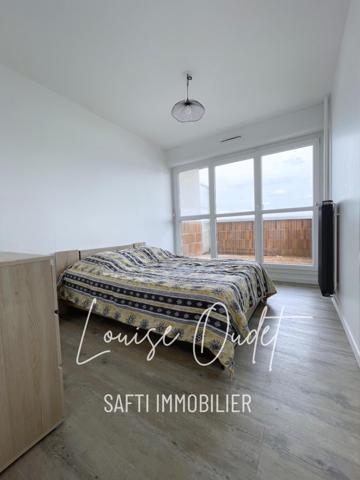 Appartement lumineux avec deux chambres à Planoise