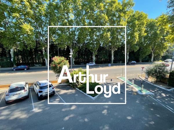 Bureau à louer à Uzès avec climatisation fibre et parking sécurisé