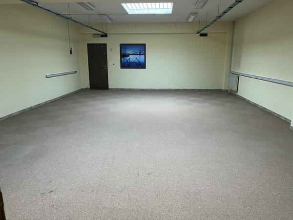 BUREAUX à VENDRE de 1028 m²