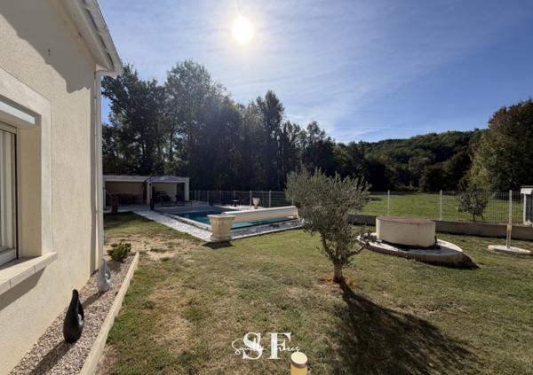 Maison 4 pièce(s) 3 chambre(s) 113 m²