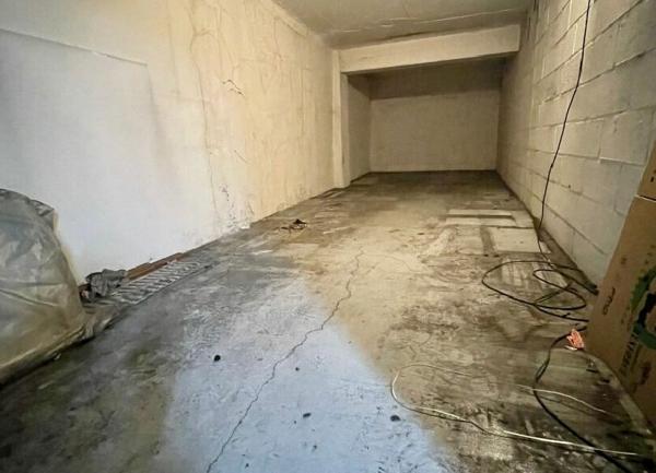 Stationnement à vendre    23 m2 Paris 19