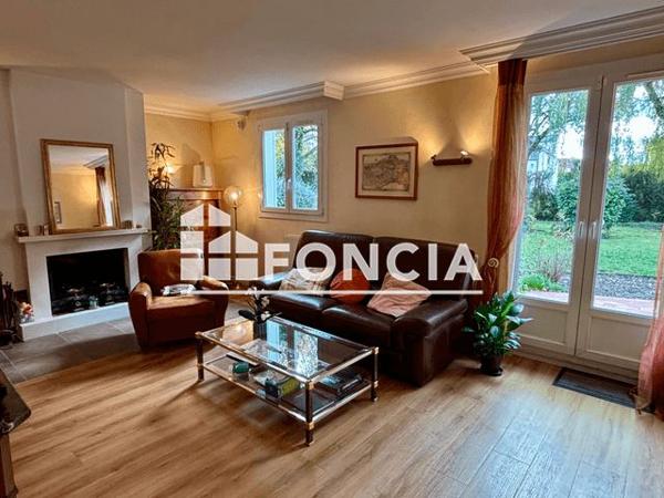 À vendre Maison 5 pièces 180 m² - Olivet 45160