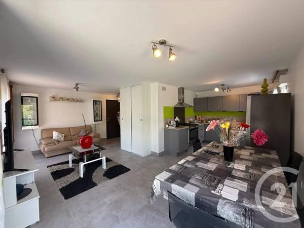 Appartement T2 à vendre  3 pièces - 76,50 m 2   AVANNE AVENEY  - 25