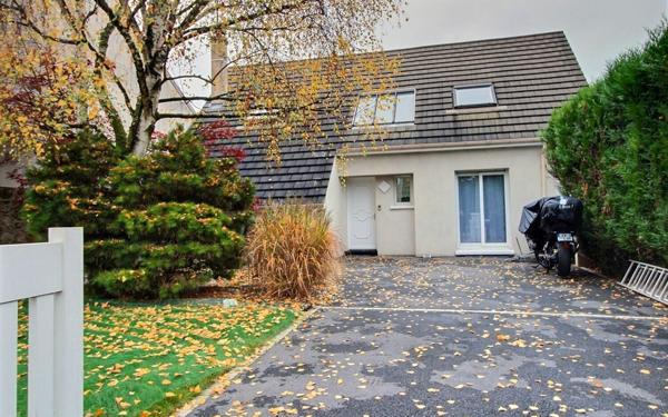 Maison à vendre    6 pièces • 117,43 m2 Savigny-sur-Orge