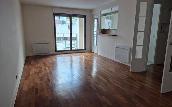 Appartement à vendre    2 pièces • 58 m2 Paris 13