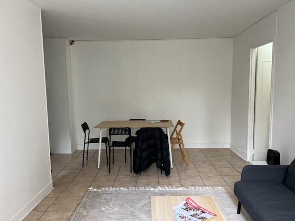 Appartement à MONTREUIL (93100)