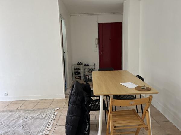 Appartement à MONTREUIL (93100)
