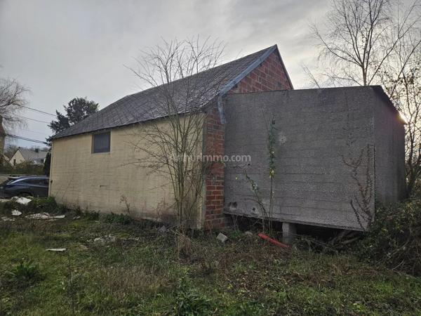 Vente                                                      Garage
                        
                                         120 m2                     à Fleury-sur-Orne