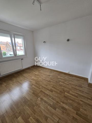 MAISON À LOUER DE 4 PIÈCES DE 76,58 M²