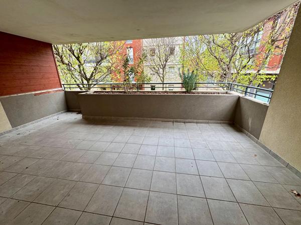 Appartement Nimes 3 pièce(s) 66.01 m2