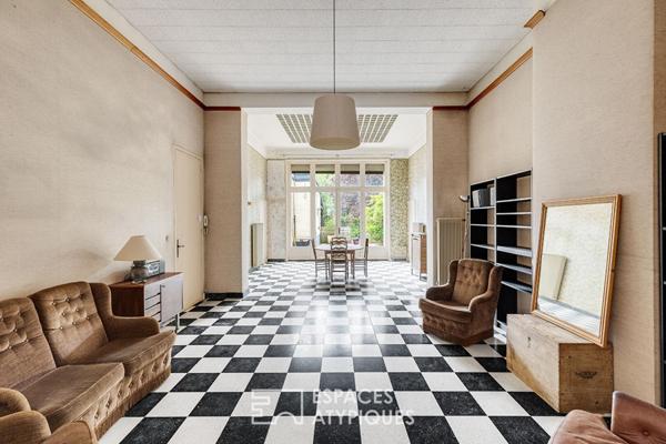 Appartement à repenser complètement avec jardin