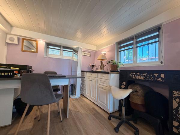 Rochefort : A 2 min du Centre-ville : Maison rénovée 3 chambres, garage et jardin privatif