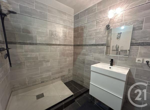 Appartement F3 à vendre  3 pièces - 84,99 m2 EVREUX - 27