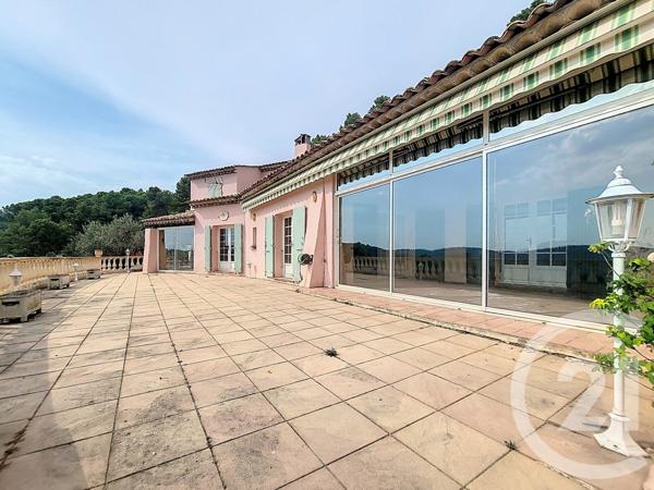 Maison à vendre  8 pièces - 177,90 m2 DRAGUIGNAN - 83