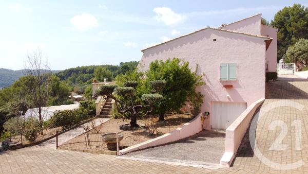 Maison à vendre  8 pièces - 177,90 m2 DRAGUIGNAN - 83