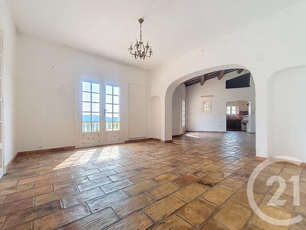 Maison à vendre  8 pièces - 177,90 m2 DRAGUIGNAN - 83