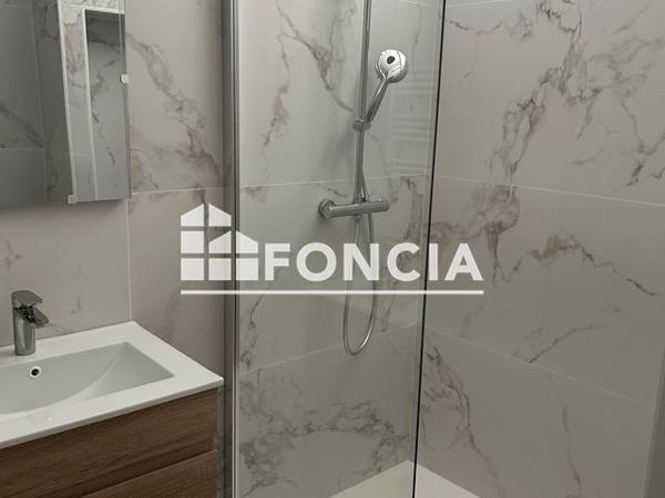 Location Appartement 3 pièces 60.8 m² - 51 RUE LAMARTINE Nice 06000