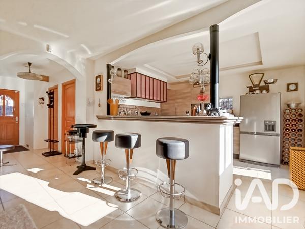 Maison à vendre 6 pièces 158,59 m² Champigny-sur-Marne
