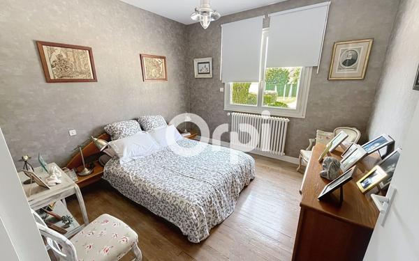 Maison à vendre    6 pièces •  Ussac