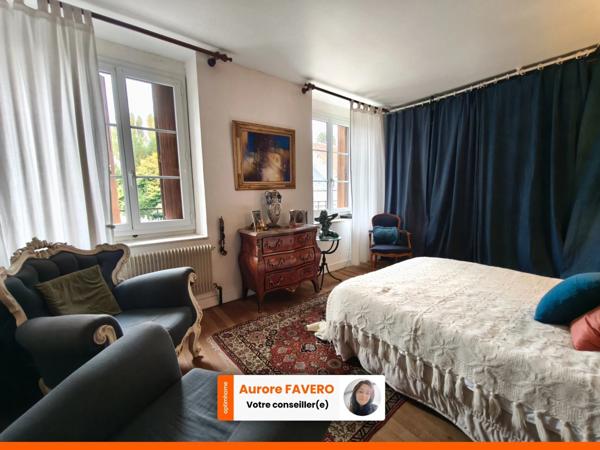 Maison de caractère 7 pièces avec potentiel professionnel et grands volumes à Longny au Perche (61)