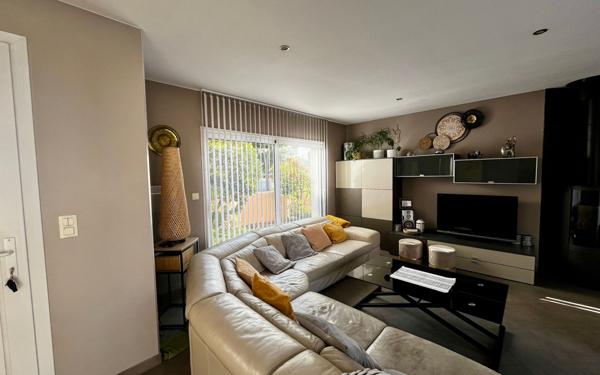 Maison à vendre    5 pièces • 127,85 m2 Saint-Rogatien