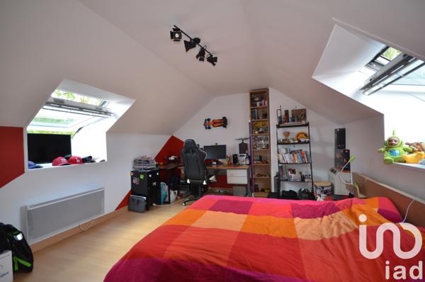 Maison à vendre 6 pièces 155 m² Voisins-le-Bretonneux