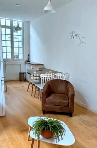 Immeuble 5 pièces - 105 m² Exclusivité efficity