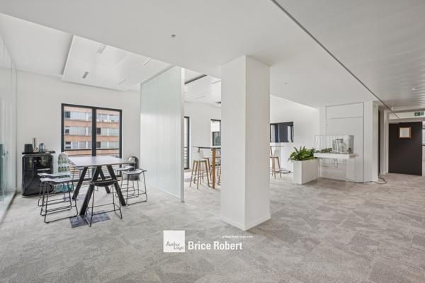 Bureaux à louer à Lyon Part-Dieu avec rooftop et certifications premium
