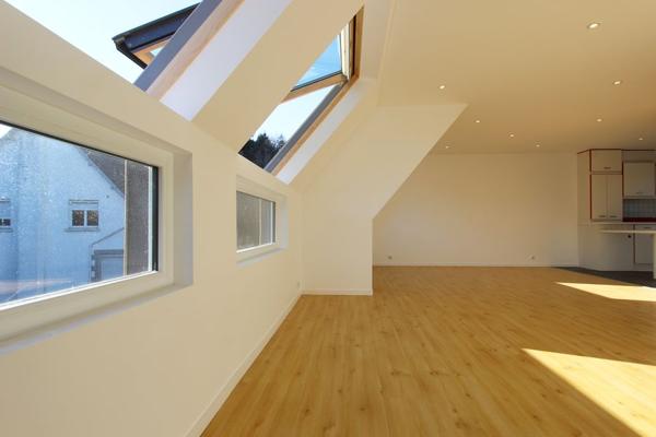à louer appartement T2 duplex lumineux avec parking quimper sud