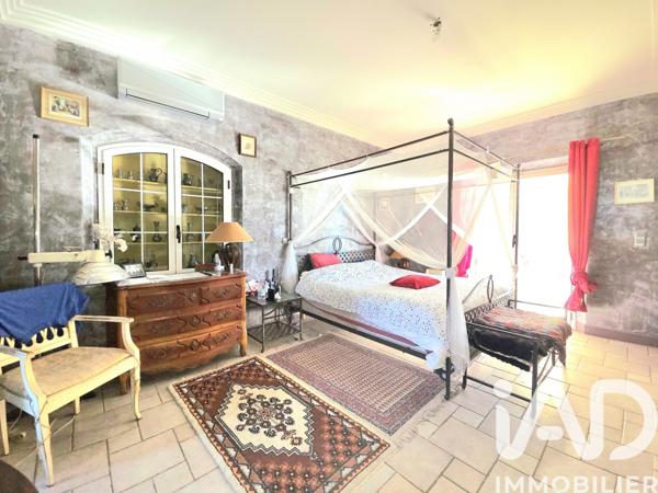 Maison à vendre 7 pièces 300 m² Trans-en-Provence