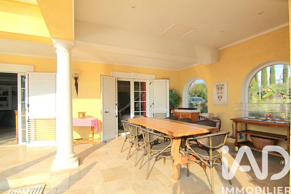 Maison à vendre 7 pièces 300 m² Trans-en-Provence