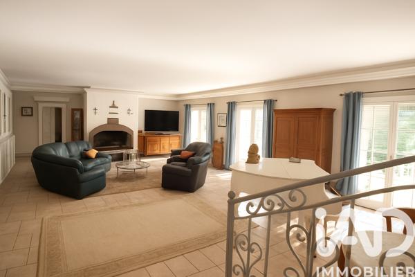 Maison à vendre 7 pièces 300 m² Trans-en-Provence