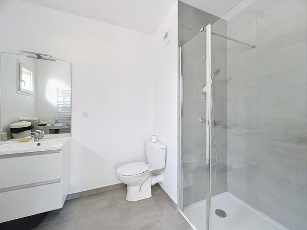 APPARTEMENT TYPE 2 48 M2 AVEC TERRASSE PARKING EN SOUS SOL ET VUE AGRÉABLE Angers
