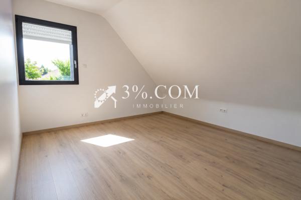 Maison
                                                                                                                                                                                                                                                                                                                        6 pièce(s)                                                                                                                                                                                                          4 chambre(s)                                                                                                                                                                                                          207  m²