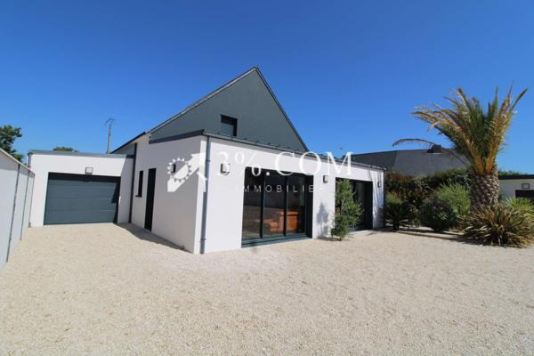Maison
                                                                                                                                                                                                                                                                                                                        6 pièce(s)                                                                                                                                                                                                          4 chambre(s)                                                                                                                                                                                                          207  m²