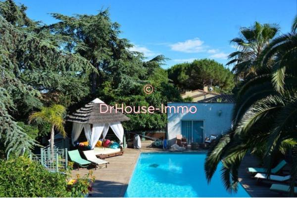 Maison à vendre 9 pièces de 530 m²