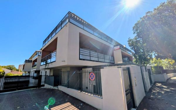 Appartement à vendre    2 pièces • 42 m2 Toulon