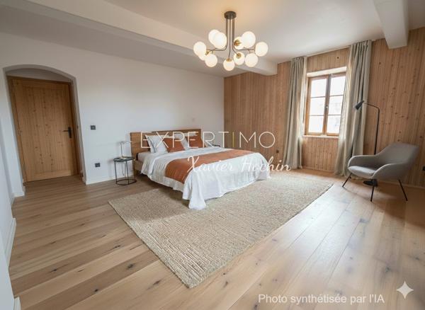 Montaigut-en-Combraille (63700) Maison de bourg avec ancien local commercial