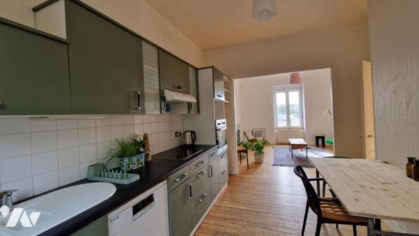 QUARTIER DES URSULINES-BEL APPARTEMENT DE 3 CHAMBRES-VUE PANORAMIQUE SUR LA VILLE