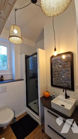 QUARTIER DES URSULINES-BEL APPARTEMENT DE 3 CHAMBRES-VUE PANORAMIQUE SUR LA VILLE